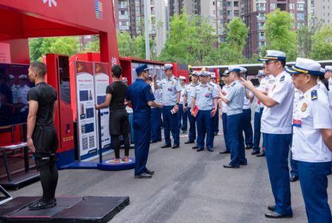 推動正規化建設縱深發展 科技助陣，綿陽支隊樹立典范